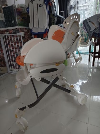 ไฮแชร์ Aprica High-Low Bed & Chair Compact รูปที่ 4