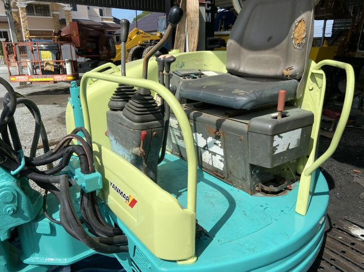 รถแบคโฮ  YANMAR รุ่น VIO30-1 ขนาด 3ตัน รถเก่านอก รูปที่ 5