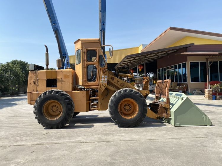 รถตักล้อยาง KOMATSU  รุ่น 510 กรองคู่ บุ้งกี๋ 1คิว รถเก่านอกนำเข้า รูปที่ 6