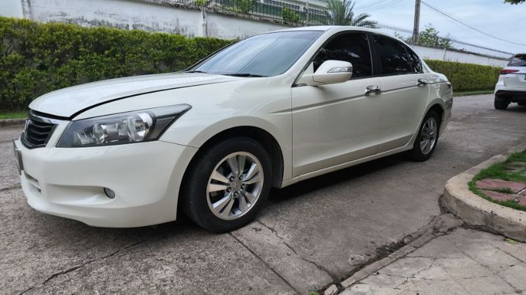 Honda Accord 2009 2.0 E i-VTEC Sedan เบนซิน ไม่ติดแก๊ส เกียร์อัตโนมัติ ขาว รูปที่ 2