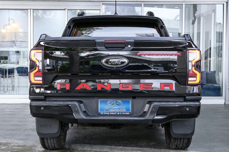 Ford Ranger 2023 2.0 Bi-Turbo Hi-Rider Storntrak Pickup ดีเซล เกียร์อัตโนมัติ ดำ รูปที่ 4