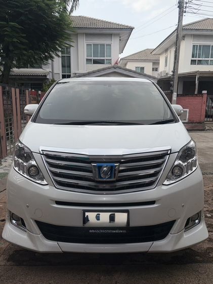 รถ Toyota Alphard 2.4 Hybrid E-Four 4WD สี ขาว