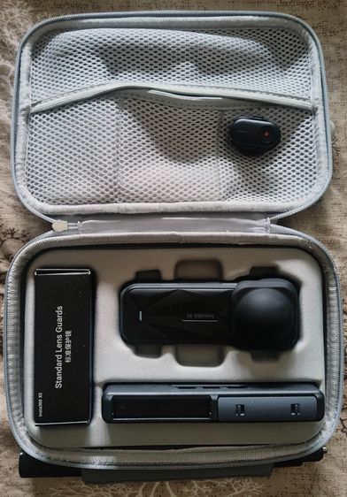 อื่นๆ INSTA 360 X5 + ACCESSOIRES ETAT COMME NEUF
