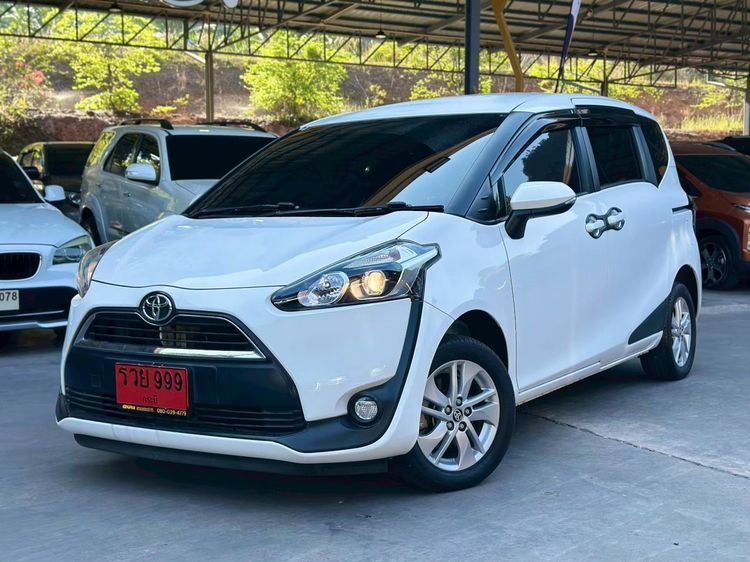 Toyota Sienta 2018 1.5 G Utility-car เบนซิน ไม่ติดแก๊ส เกียร์อัตโนมัติ ขาว รูปที่ 2