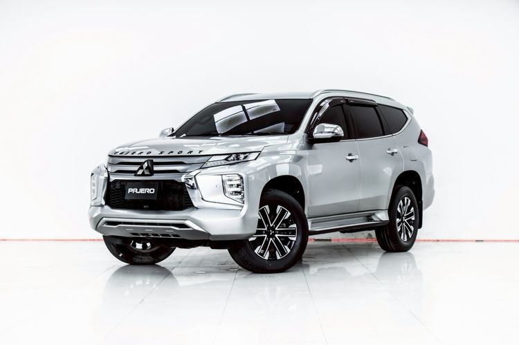 Mitsubishi Pajero Sport 2020 2.4 GT Premium Utility-car ดีเซล ไม่ติดแก๊ส เกียร์อัตโนมัติ เทา