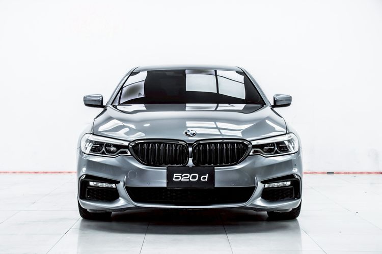 BMW Series 5 2019 520d Sedan ดีเซล ไม่ติดแก๊ส เกียร์อัตโนมัติ เทา รูปที่ 4