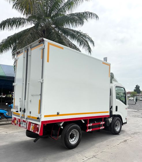 รถ ISUZU NLR 130 แรง ปี 2564  รถห้างแท้  (4 ล้อไม่ติดเวลา) มือเดียว สวยมาก รูปที่ 6