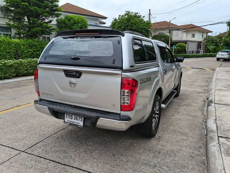 Nissan BIG-M FRONTIER NAVARA 2018 2.5 Calibre SE Pickup ดีเซล เกียร์อัตโนมัติ บรอนซ์เงิน รูปที่ 2