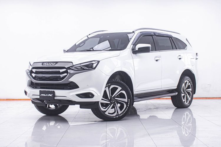 รถ Isuzu MU-X 1.9 ULTIMATE 2WD สี ขาว