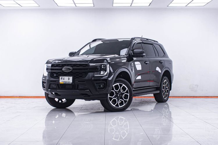 รถ Ford Everest 2.0 Bi-Turbo Wildtrak 4WD สี ดำ