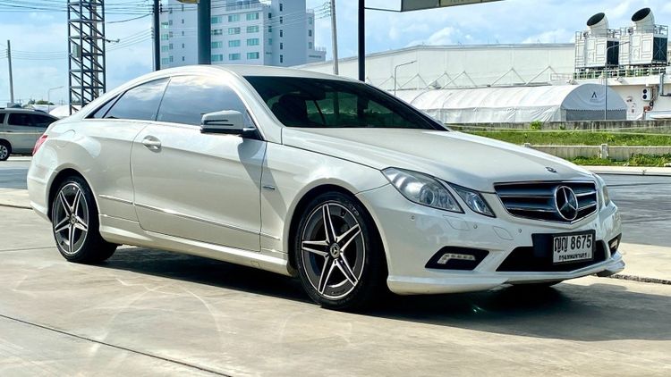 Mercedes-Benz E-Class 2010 E250 Sedan เบนซิน ไม่ติดแก๊ส เกียร์อัตโนมัติ ขาว รูปที่ 4