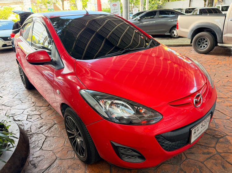 รถ Mazda Mazda 2 1.5 Elegance Groove สี แดง
