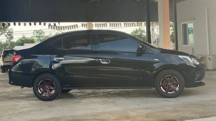 Mitsubishi Attrage 2021 1.2 GLX Sedan เบนซิน ไม่ติดแก๊ส เกียร์อัตโนมัติ ดำ รูปที่ 4