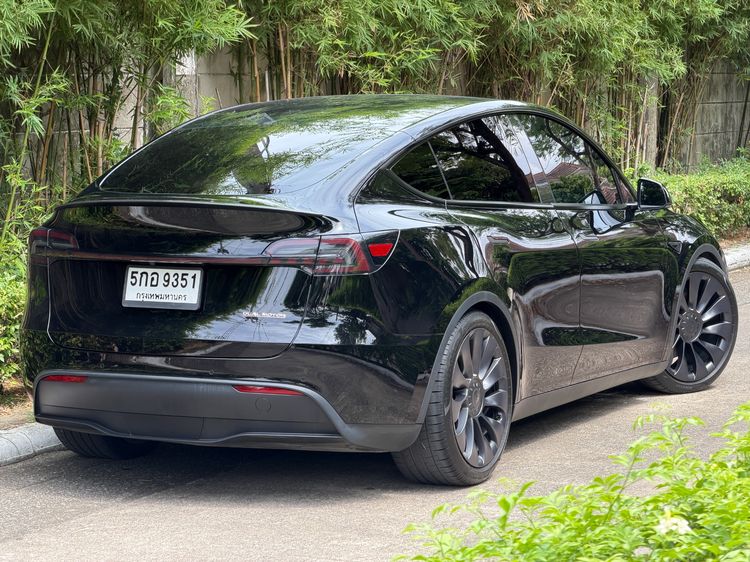 Tesla Model Y 2023 Performance Utility-car ไฟฟ้า ไม่ติดแก๊ส เกียร์อัตโนมัติ ดำ รูปที่ 2