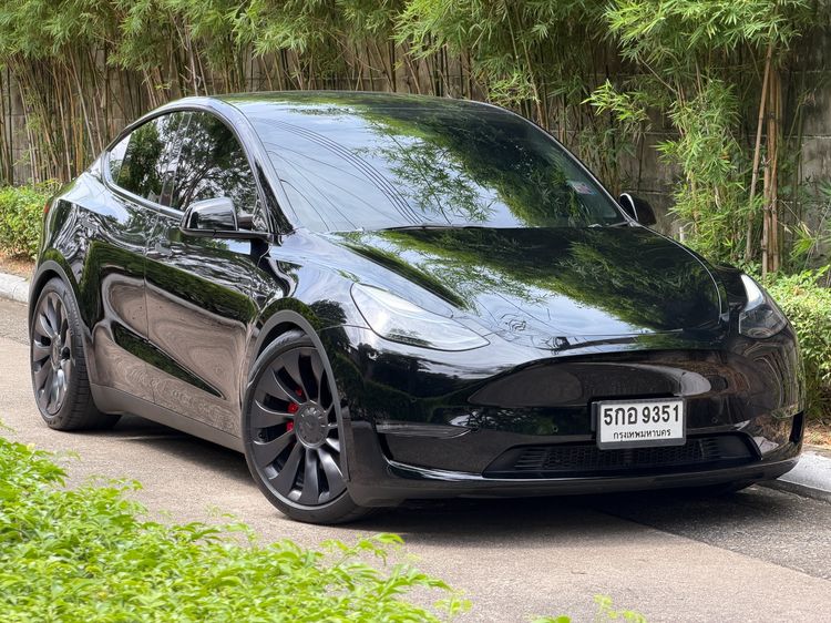 Tesla Model Y 2023 Performance Utility-car ไฟฟ้า ไม่ติดแก๊ส เกียร์อัตโนมัติ ดำ