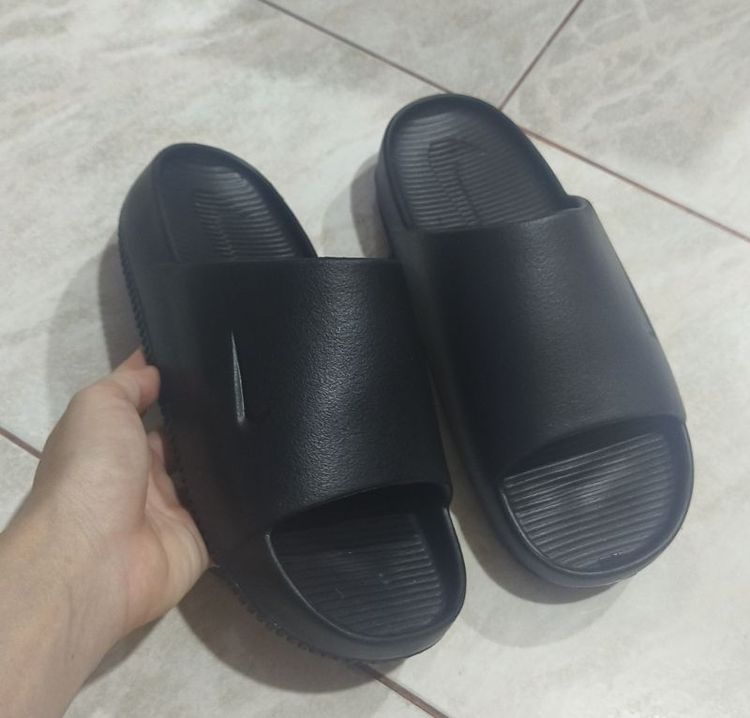 Nike Calm สีดำ แท้ ใหม่ๆ 40/25 cm. รูปที่ 4
