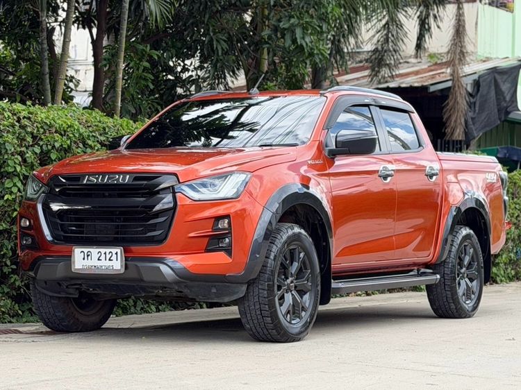รถ Isuzu D-MAX 3.0 V-Cross Z Prestige 4WD สี ส้ม