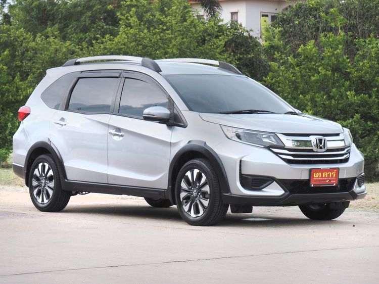 Honda BR-V 2021 1.5 V Utility-car เบนซิน ไม่ติดแก๊ส เกียร์อัตโนมัติ ขาว รูปที่ 3