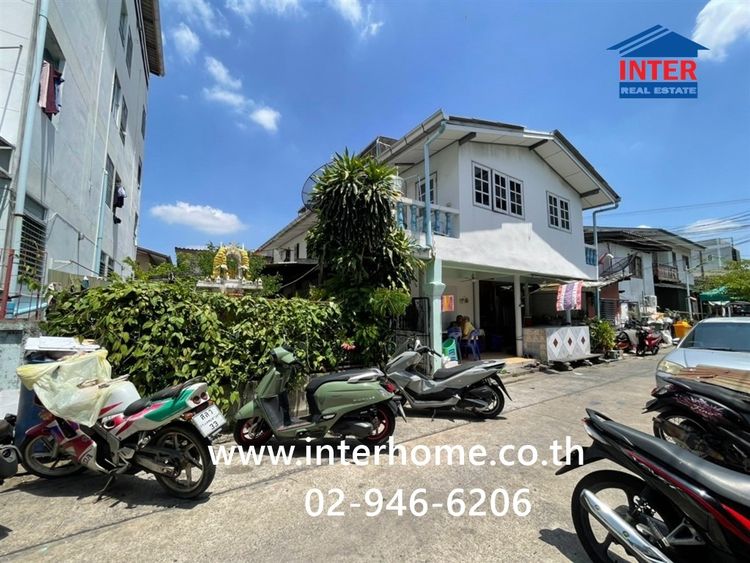 บ้าน + ห้องเช่า 2 ชั้น 59 ตร.ว. บ้าน + ห้องเช่า ใกล้เดอะมอลล์บางกะปิ ซอยลาดพร้าว132 ถนนลาดพร้าว เขตบางกะปิ กรุงเทพมหานคร