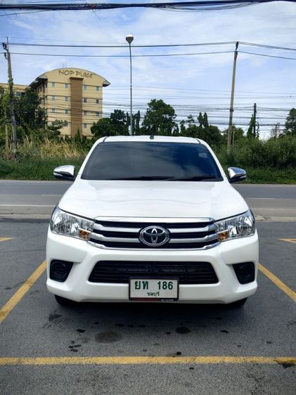 Toyota Hilux Revo 2017 2.8 J Plus Pickup ดีเซล ไม่ติดแก๊ส เกียร์ธรรมดา ขาว รูปที่ 3