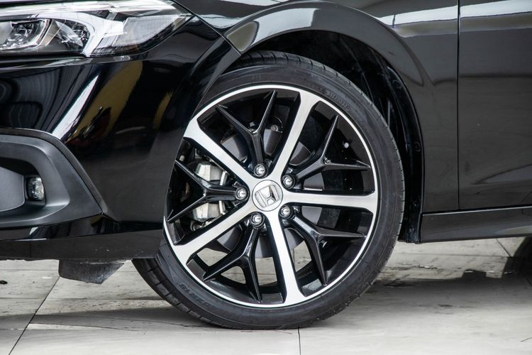 Honda Civic 2023 2.0 eHEV RS Sedan ไฮบริด ไม่ติดแก๊ส เกียร์อัตโนมัติ ดำ รูปที่ 4