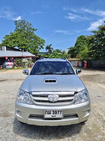 Toyota Fortuner 2005 3.0 Exclusive V 4WD Utility-car ดีเซล ไม่ติดแก๊ส เกียร์อัตโนมัติ บรอนซ์เงิน รูปที่ 2