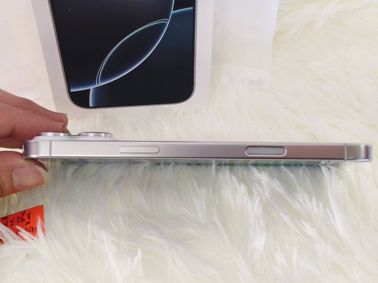 Iphone 16promax  ZP256gb สีขาวเครื่องสวย  ยกกล่อง เดิมๆ รูปที่ 9