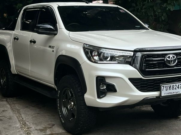 Toyota Hilux Revo 2019 2.8 G Rocco 4WD ดีเซล เกียร์อัตโนมัติ ขาว รูปที่ 2