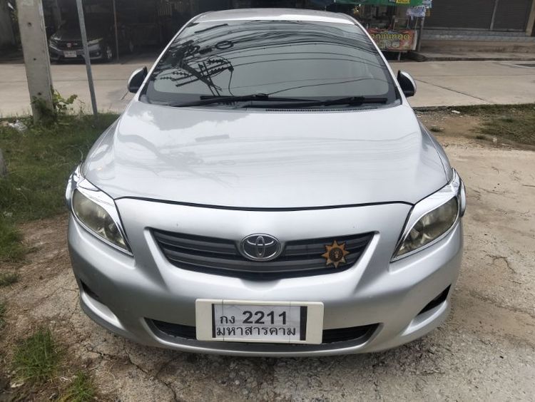 รถ Toyota Altis 1.6 E สี บรอนซ์เงิน