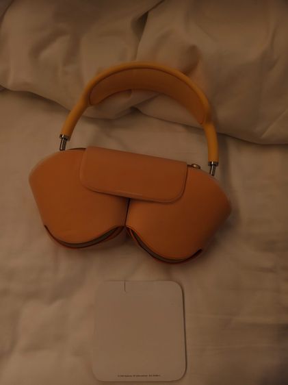 AirPods Max