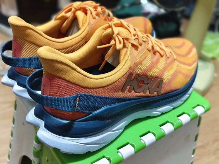 Hoka One One รูปที่ 7