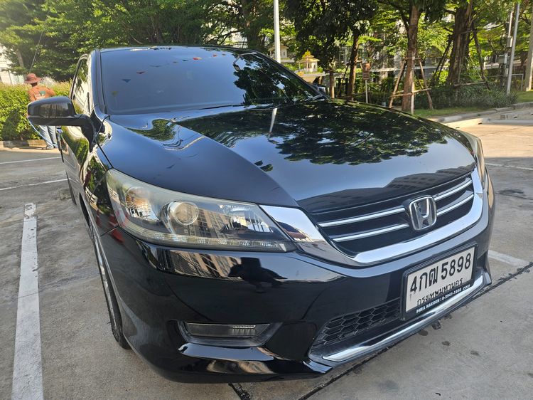 Honda Accord 2015 2.0 E i-VTEC Sedan เบนซิน เกียร์อัตโนมัติ ดำ รูปที่ 3