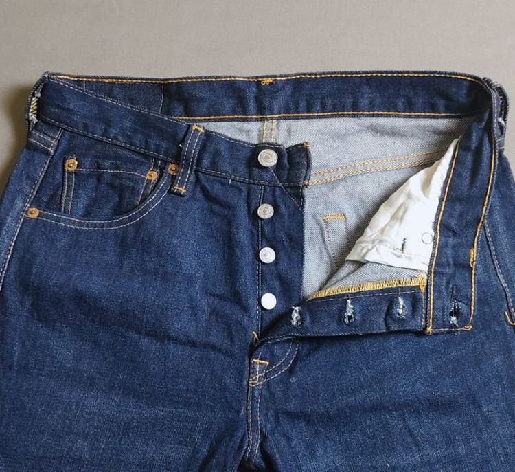 Levi's 501-3729 ผ้าดิบ made in Egypt ไซส์ตรงป้าย ไม่มีป้ายห้อย รูปที่ 2