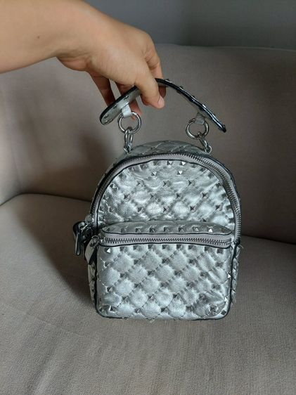 กระเป๋าสะพาย Valentino Garavani แท้