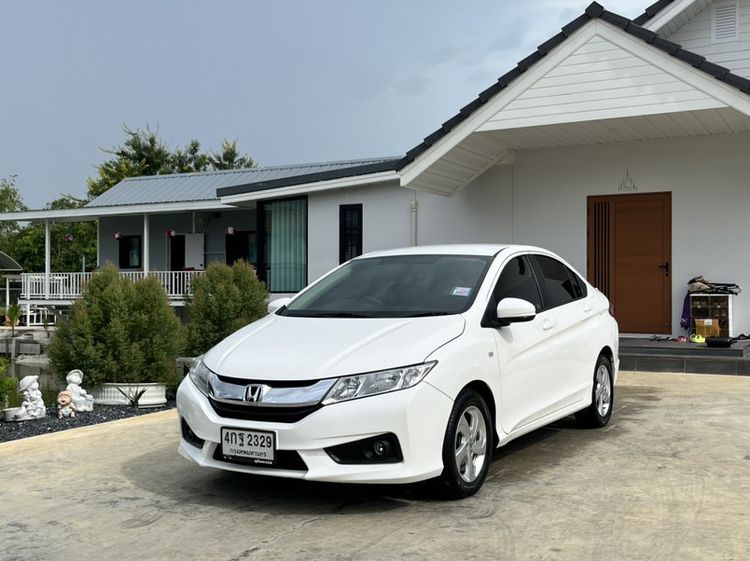 Honda City 2015 1.5 S Sedan เบนซิน ไม่ติดแก๊ส เกียร์อัตโนมัติ ขาว