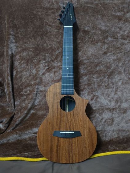 อูคูเลเล่ Enya EUT-X1C- Ukulele Enya