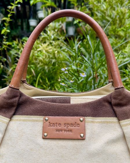Kate spade แท้ รูปที่ 2