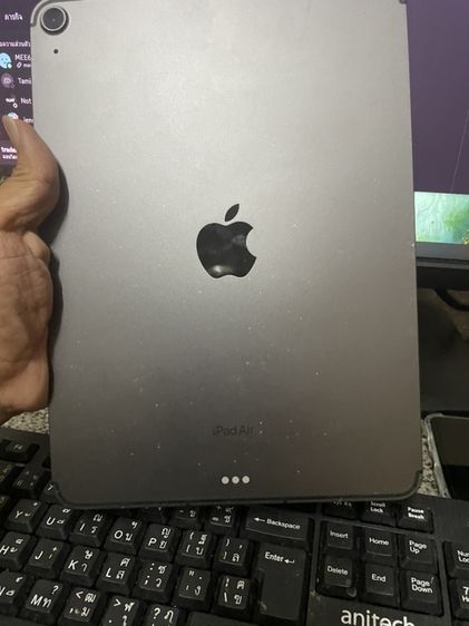 ขาย iPad air5 64g cellular. สุขภาพแบต79 มีแค่เครื่อง ตำหนิ บอดี้มีรอยเคสกัด ใช้งานปกติ ราคา 8900 บาท นัดรับกทม รูปที่ 2