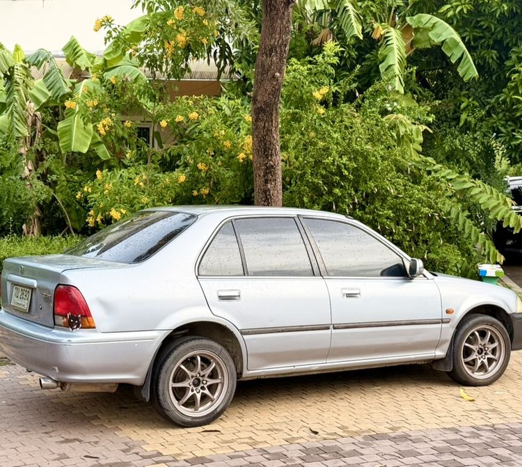 Honda 2002 Sedan เบนซิน เกียร์อัตโนมัติ บรอนซ์เงิน