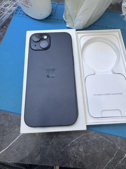128 GB ขาย iPhone 15 128GB สีดำ สุขภาพแบต 86 มีรอยลอกบางจุด้วย ไม่มีรอยตกบุ