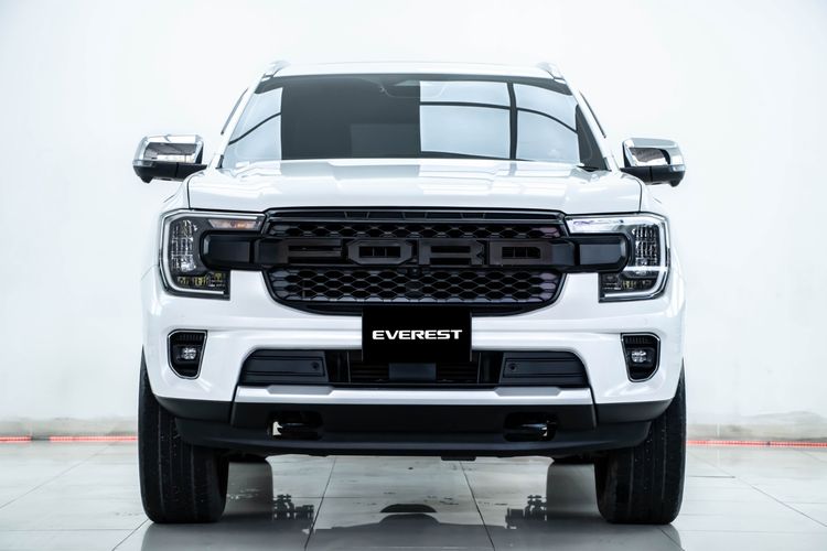 Ford Everest 2023 2.0 Bi-Turbo Titanium+ 4WD Utility-car ดีเซล ไม่ติดแก๊ส เกียร์อัตโนมัติ ขาว รูปที่ 4
