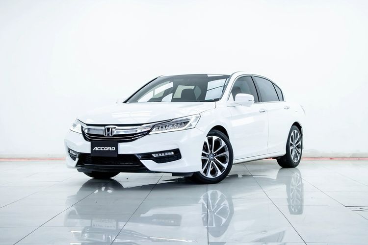 Honda Accord 2017 2.0 EL Sedan เบนซิน ไม่ติดแก๊ส เกียร์อัตโนมัติ ขาว