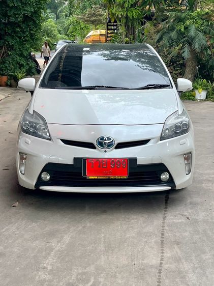 Toyota Prius 2012 1.8 Hybrid Top Grade Sedan ไฮบริด ไม่ติดแก๊ส เกียร์อัตโนมัติ ขาว รูปที่ 2