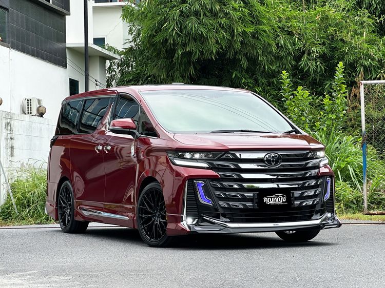 รถ Toyota Vellfire 2.5 Z G Edition สี แดง