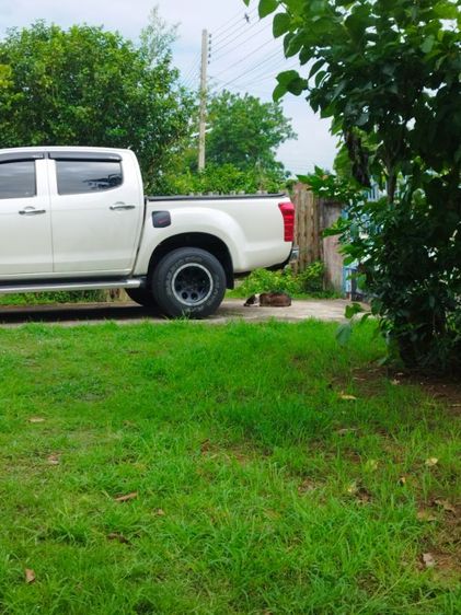 Isuzu D-MAX 2012 2.5 Hi-Lander Z Pickup ดีเซล เกียร์ธรรมดา ขาว รูปที่ 2
