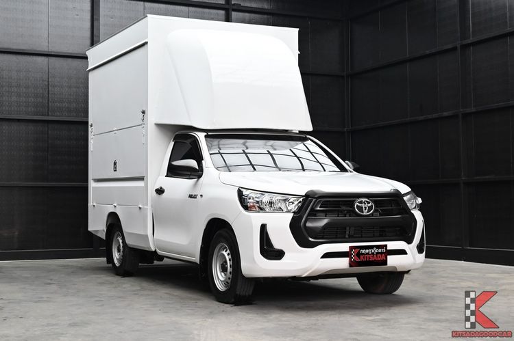 รถ Toyota Hilux Revo 2.4 Entry สี ขาว
