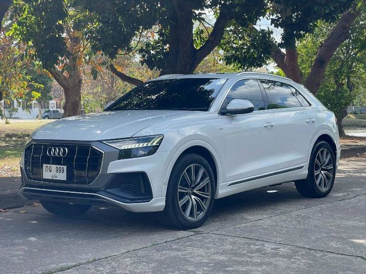 Audi Audi Q8 2018 3.0 55 TFSI Quattro S Line 4WD Sedan เบนซิน ไม่ติดแก๊ส เกียร์อัตโนมัติ ขาว