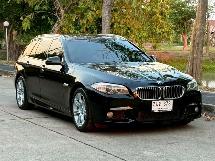 รถ BMW Series 5 520d สี ดำ