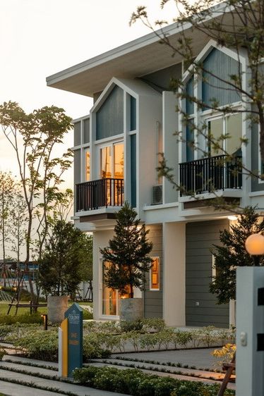 บ้านตัวอย่าง แต่งครบพร้อมอยู่ แปลงมุมโซนส่วนตัว ลดพิเศษ 4.59 ล้าน ฟรี เฟอร์นิเจอร์ทั้งหลัง ทำเลบางบ่อ ใกล้ทางด่วน จองด่วน หรือ นัดเข้าชมโค