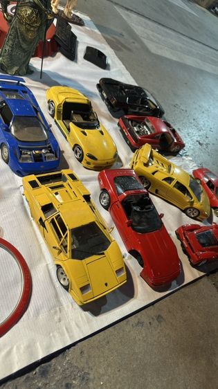 รถเหล็ก 1:18ขายเหมา รูปที่ 2